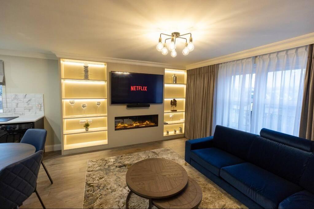 Luxury Town Centre Apartment Cookstown Exterior foto